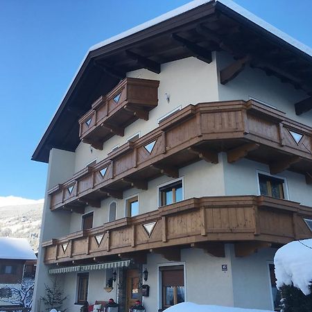 Gaestehaus Neuhauser Zell am Ziller Extérieur photo